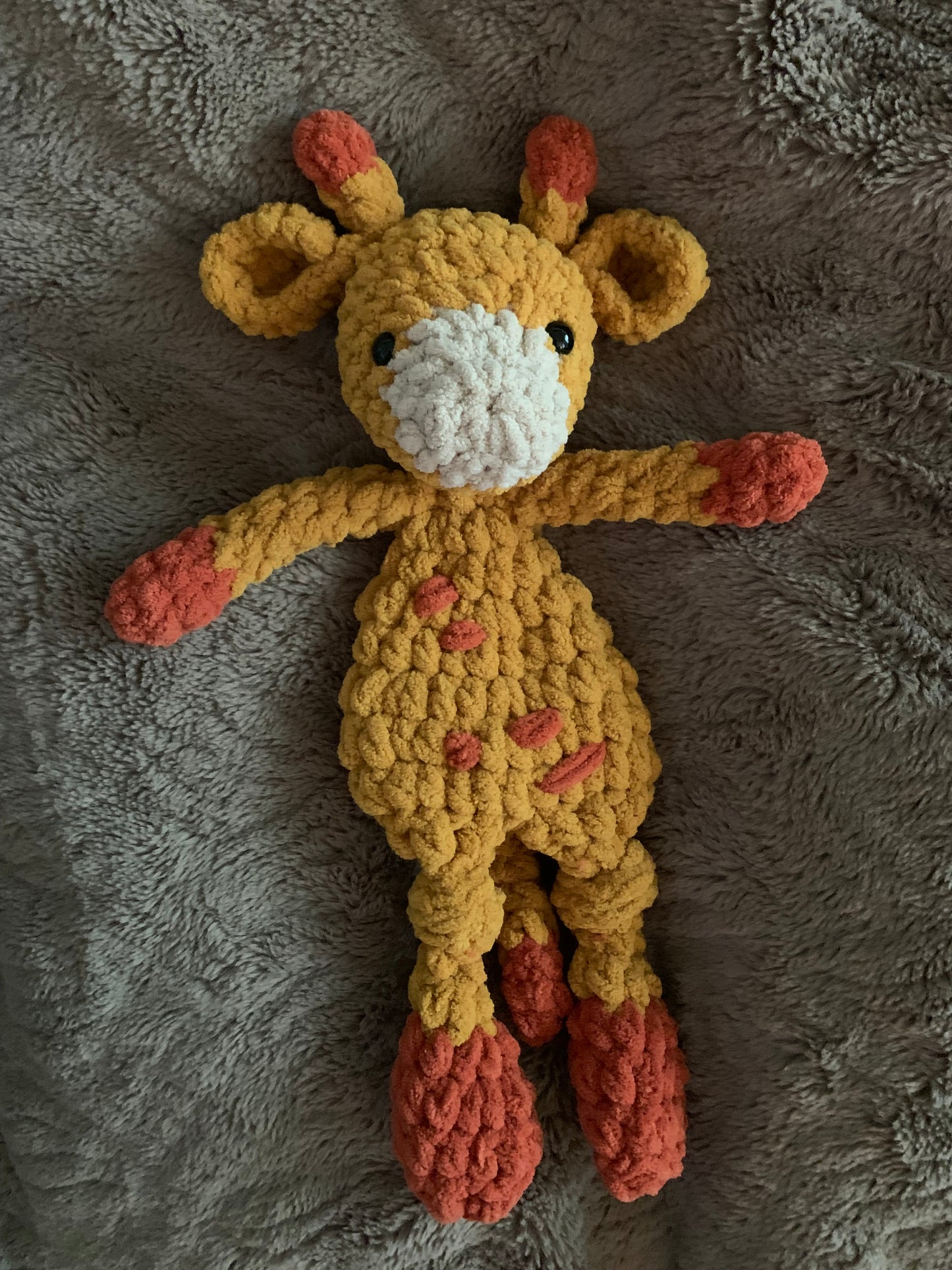 Giraffe Lay Flat