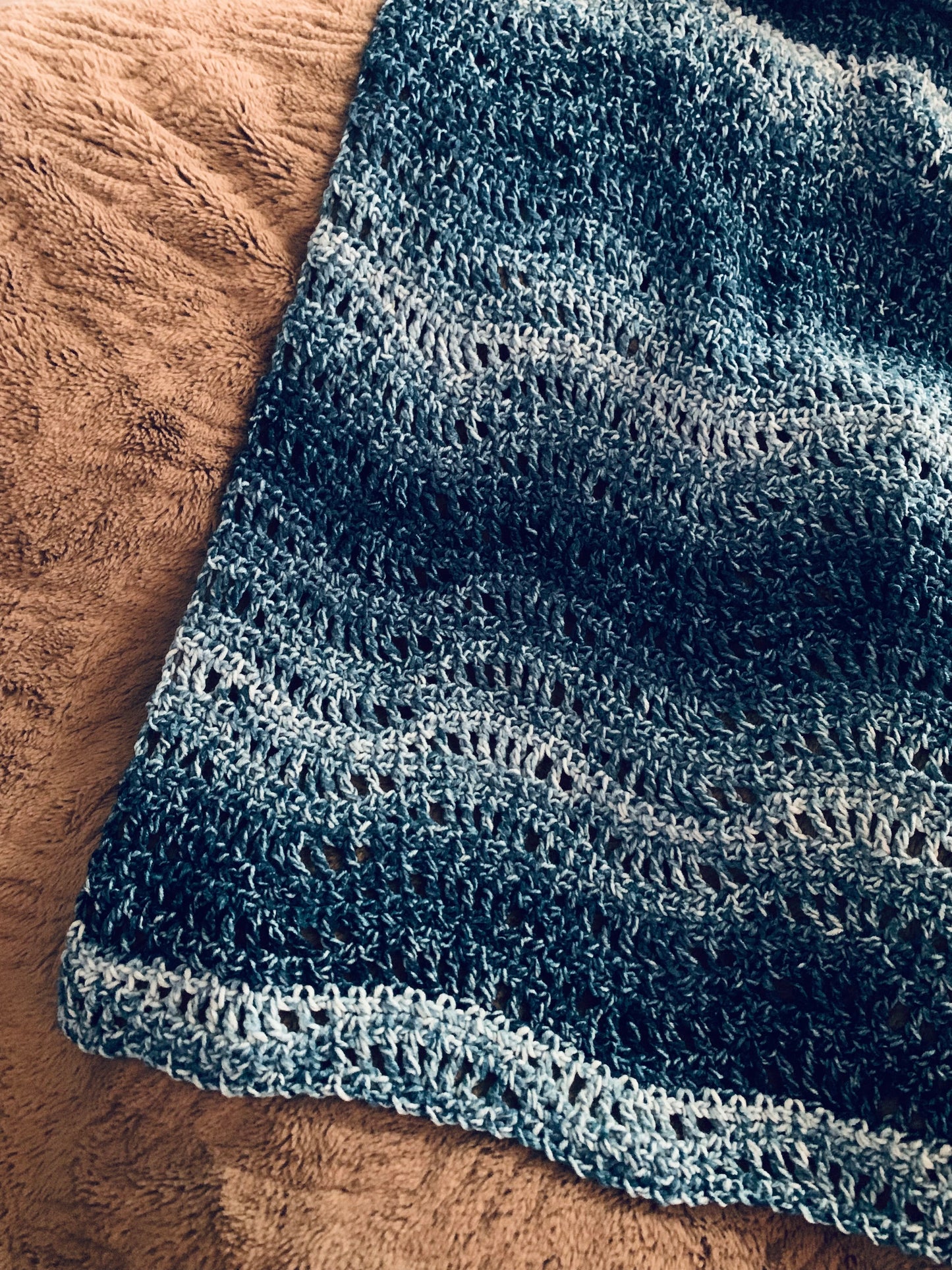 Throw Blanket - Wave Pattern
