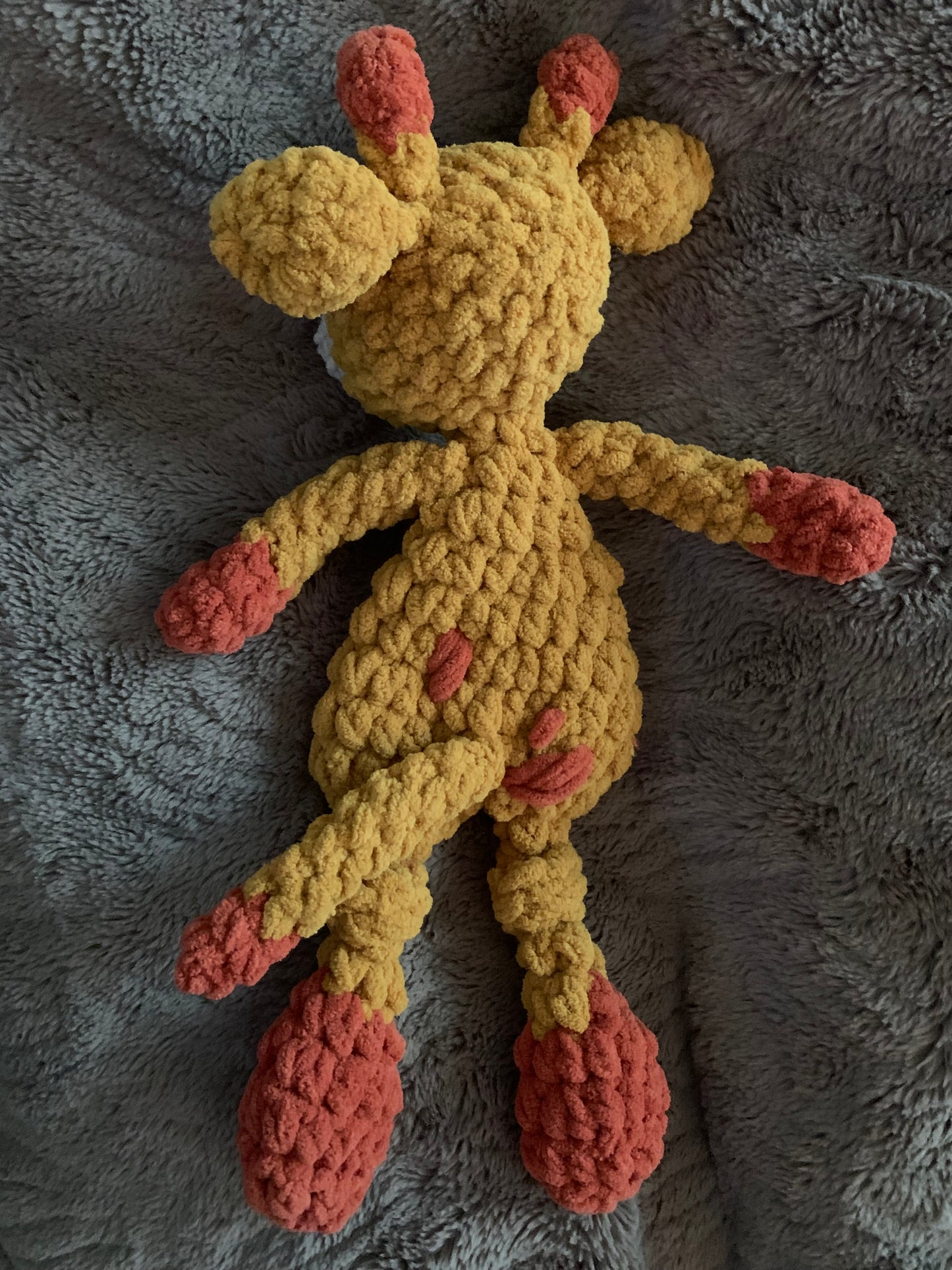 Giraffe Lay Flat