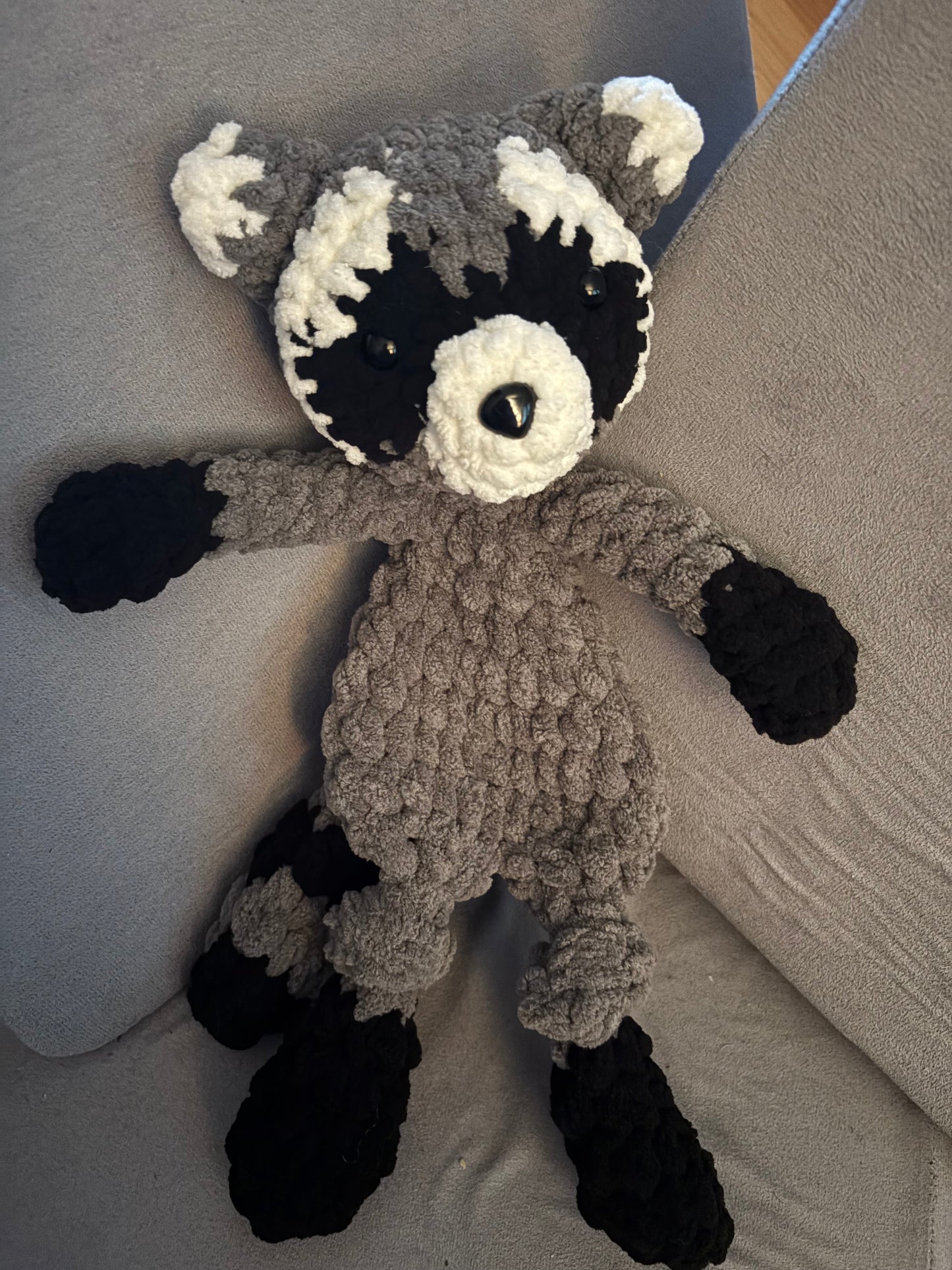 Raccoon Lay Flat