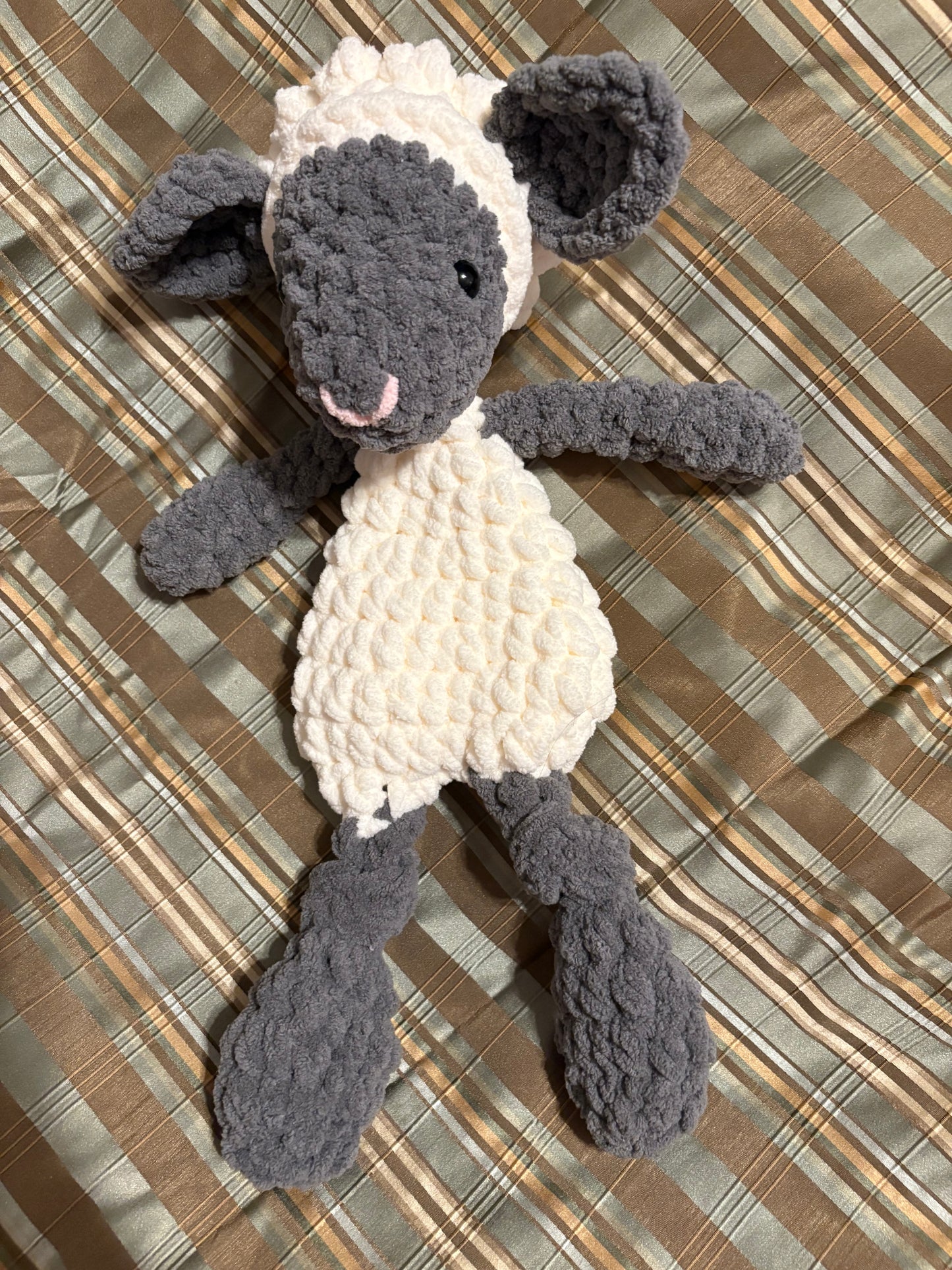 Lamb Lay Flat