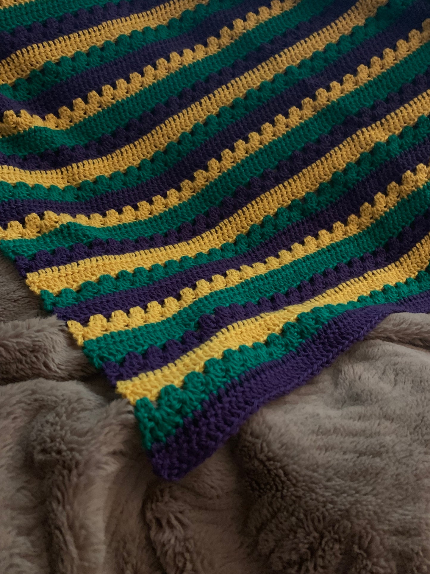Throw Blanket - Bead Stripe